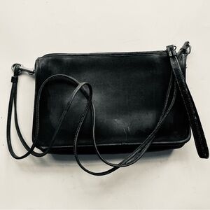 Coach 7833 Vintage Black Leather Crossbody Bag